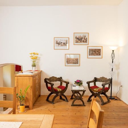 Ferienwohnung Zum Kapuziner Poysdorf Buitenkant foto