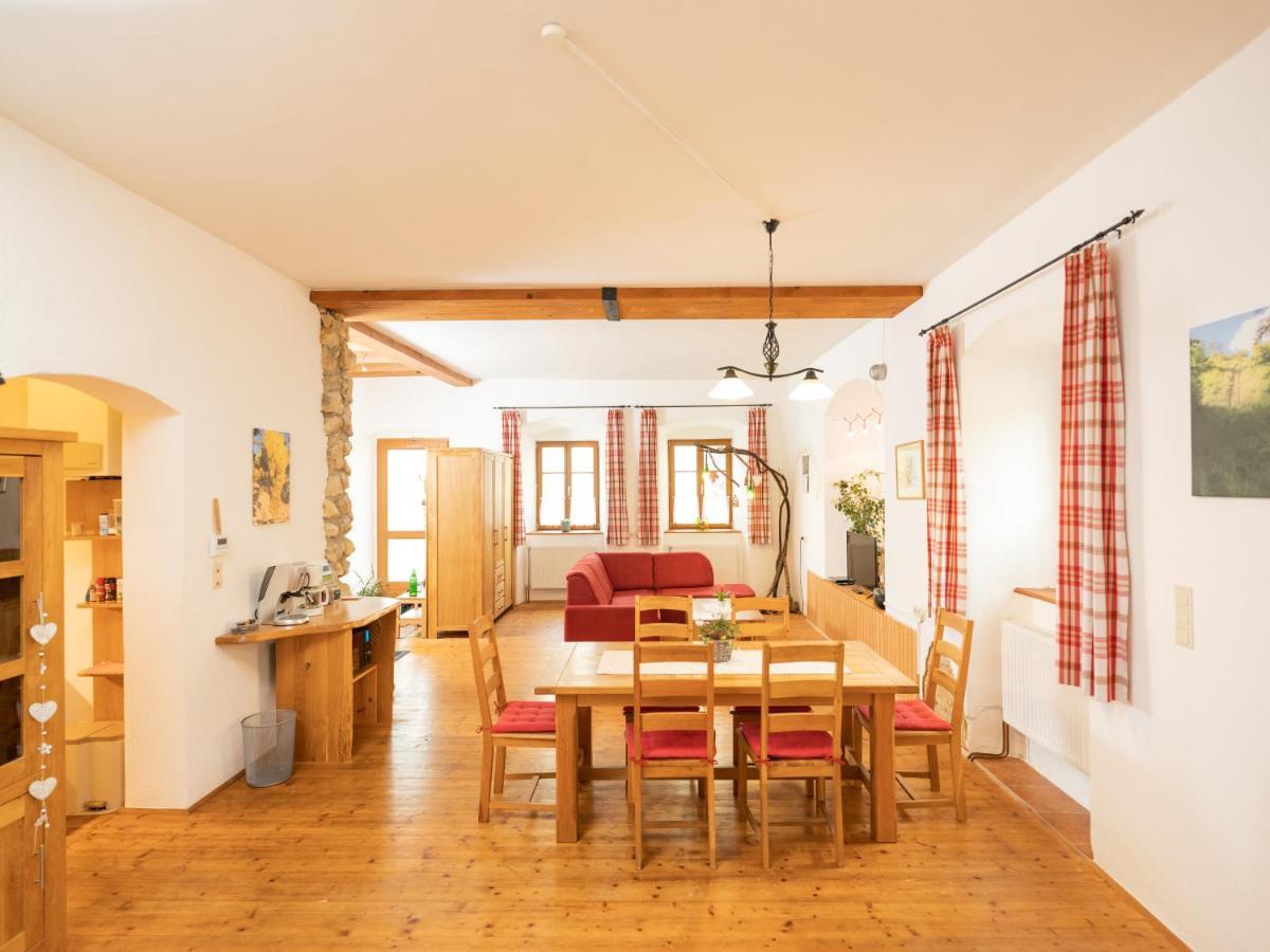 Ferienwohnung Zum Kapuziner Poysdorf Buitenkant foto