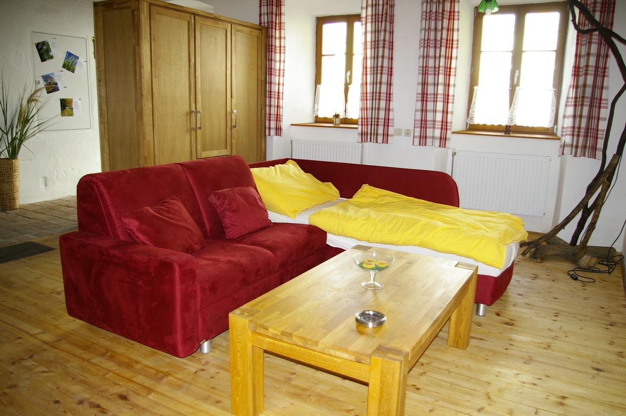 Ferienwohnung Zum Kapuziner Poysdorf Buitenkant foto